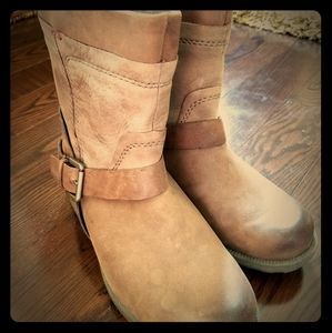 Cobb Hill Ankle Boots